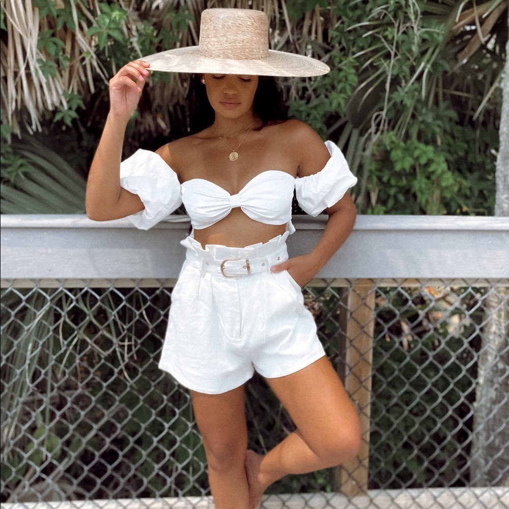 White Linen High waisted shorts